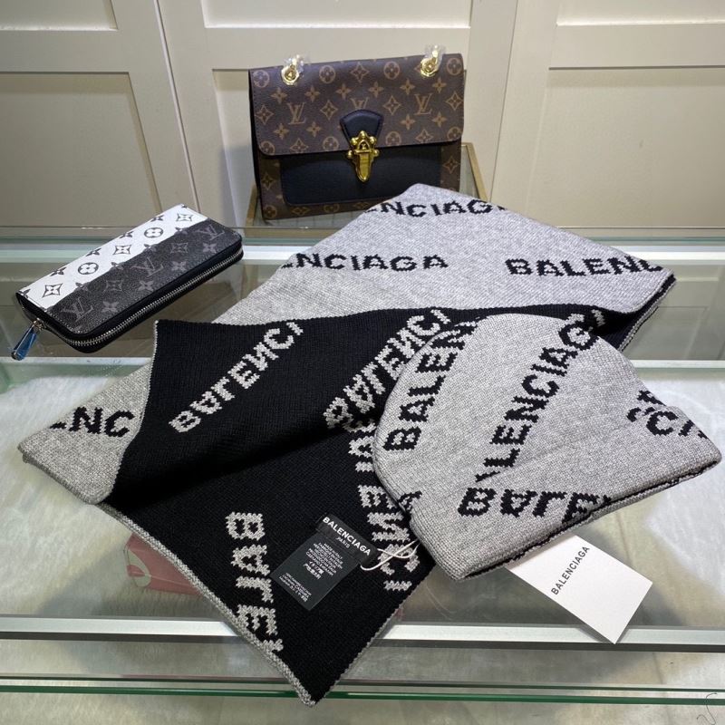 Balenciaga Caps Scarfs